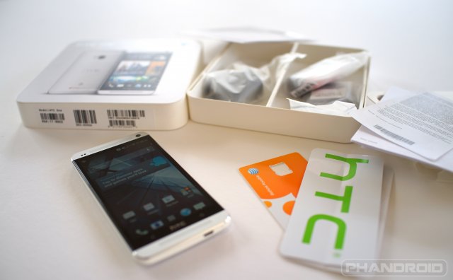 HTC One unboxed
