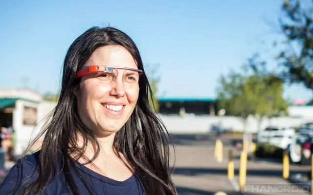 Cecilia-Google-Glass-6