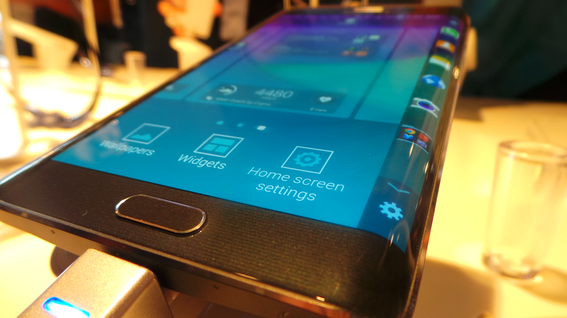 Samsung Galaxy Edge 11