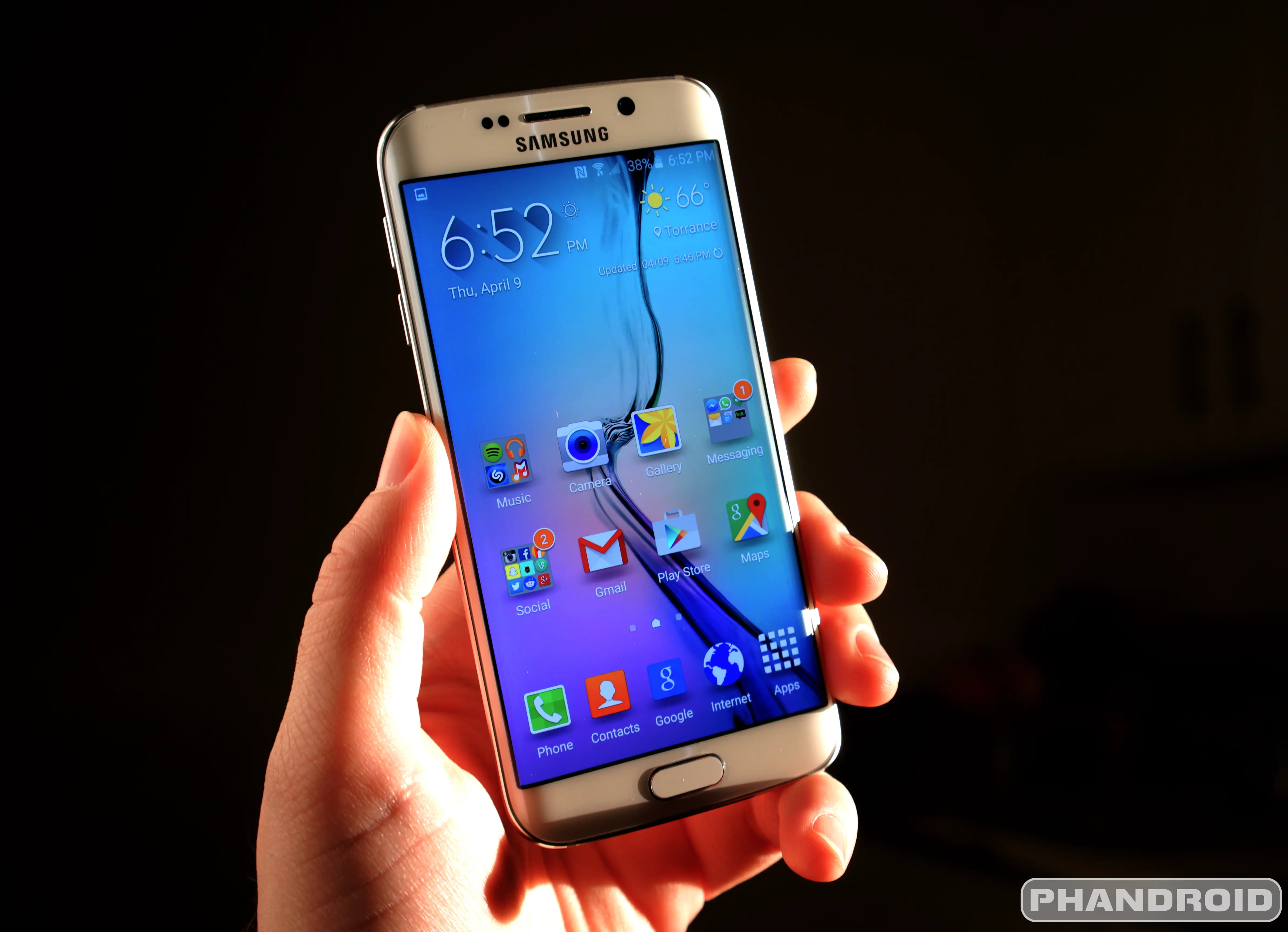 Samsung Galaxy S6 edge podría tener problemas al rotar la pantalla