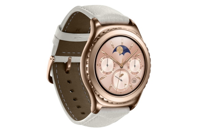 PHOTO-Samsung-Gear-S2-Classic-Rosegold-Left-Side