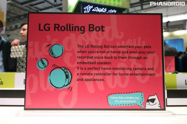 LG-Rolling-Bot-Pet-Sign