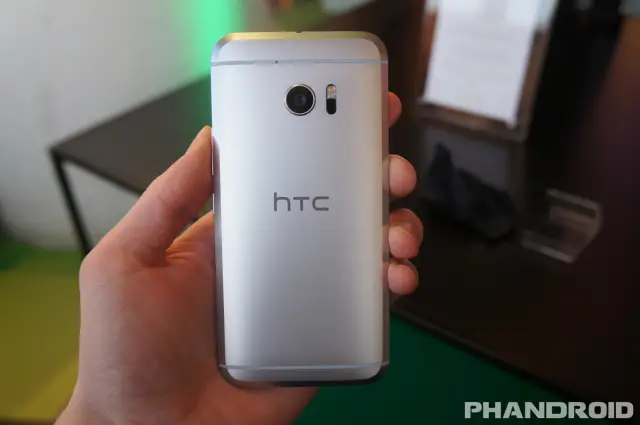 HTC-10 (14)