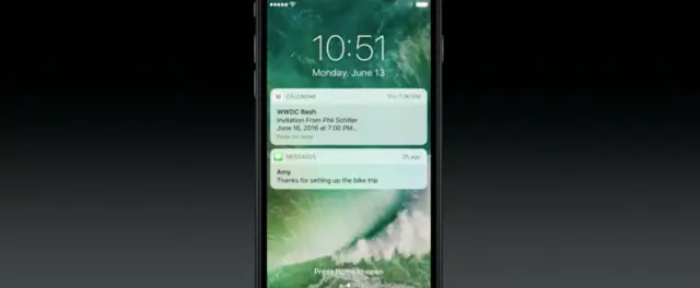 iOS 10 lock screen card UI