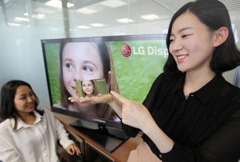 lg-1080p-display