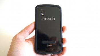 Nexus-4-bumper-case-back