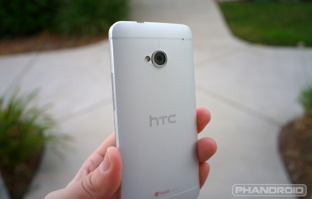 HTC One M7 thin case DSC01076