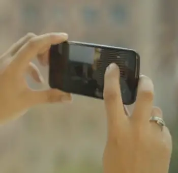 Moto X leaked video Rogers camera