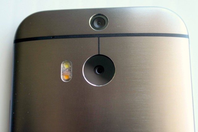 Verizon Wireless HTC One 2014 camera 1