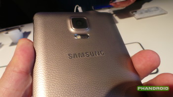 galaxy-note-4-rear