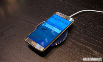 Samsung Galaxy S6 wireless charging DSC08705