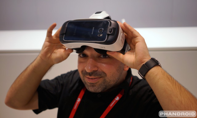Samsung Gear VR Rob peekaboo DSC08523