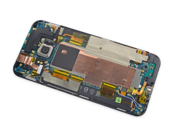 HTC One M9 iFixit teardown 2