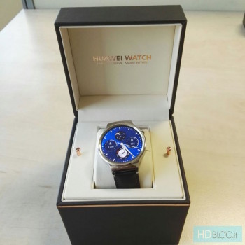 Huawei-Watch-box-1