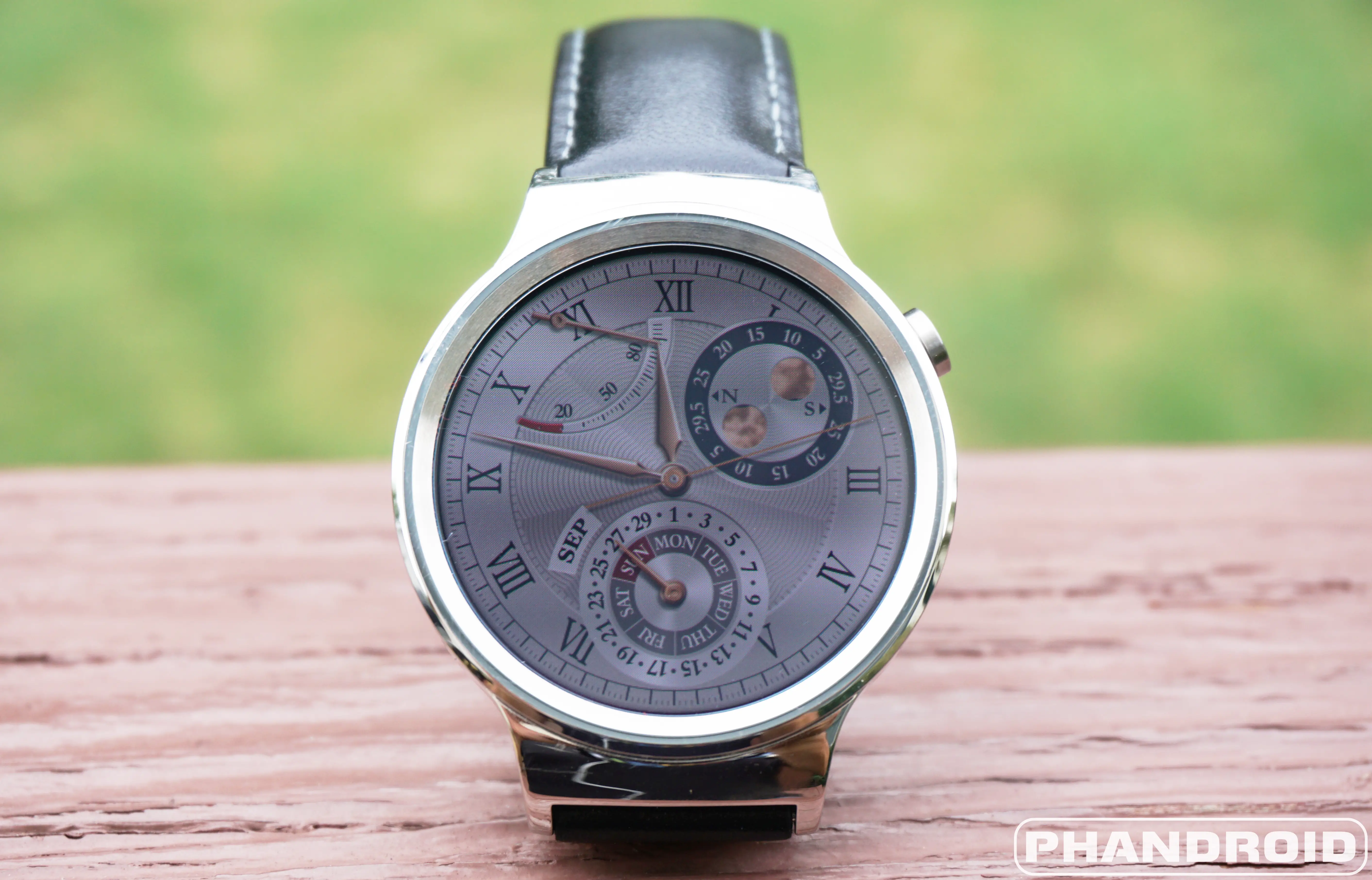 Byblomst amatør Ewell Huawei Watch Review, the classiest Android Wear smartwatch available right  now – Phandroid