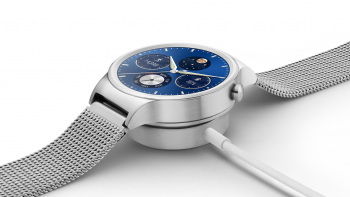 Huawei Watch charging cradle 1