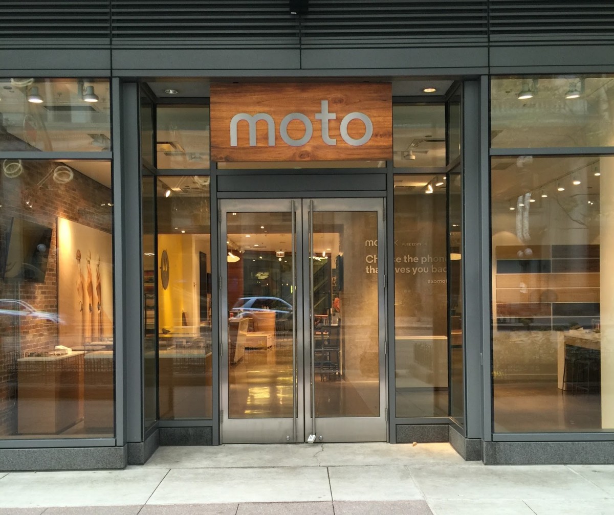 Motorola Is Offers Deals On The Moto Moto G Rd Gen And Moto X Pure Edition For