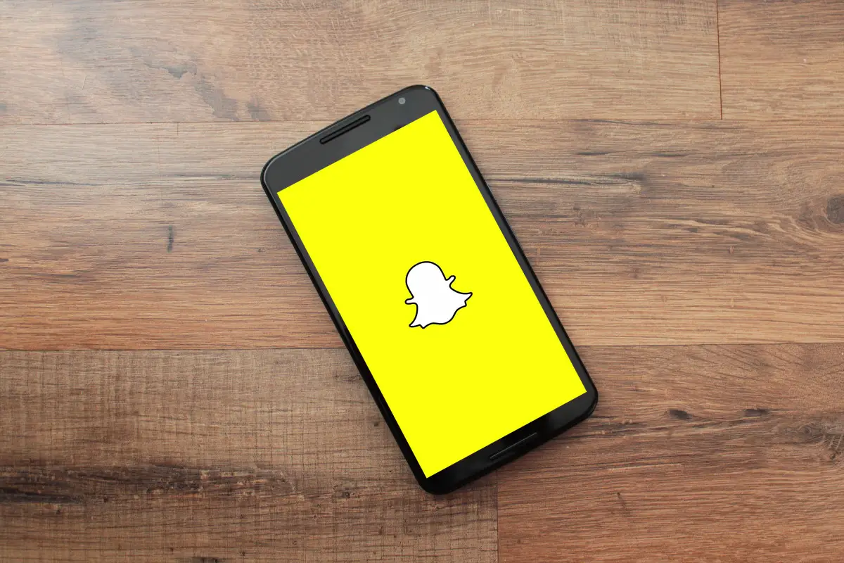New Snapchat features discovered, including voice notes and video calls