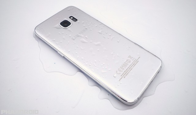 Samsung Galaxy S7 water resistance DSC01929