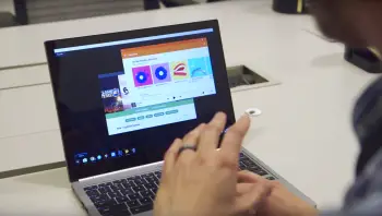 Android apps running Chromebook Pixel