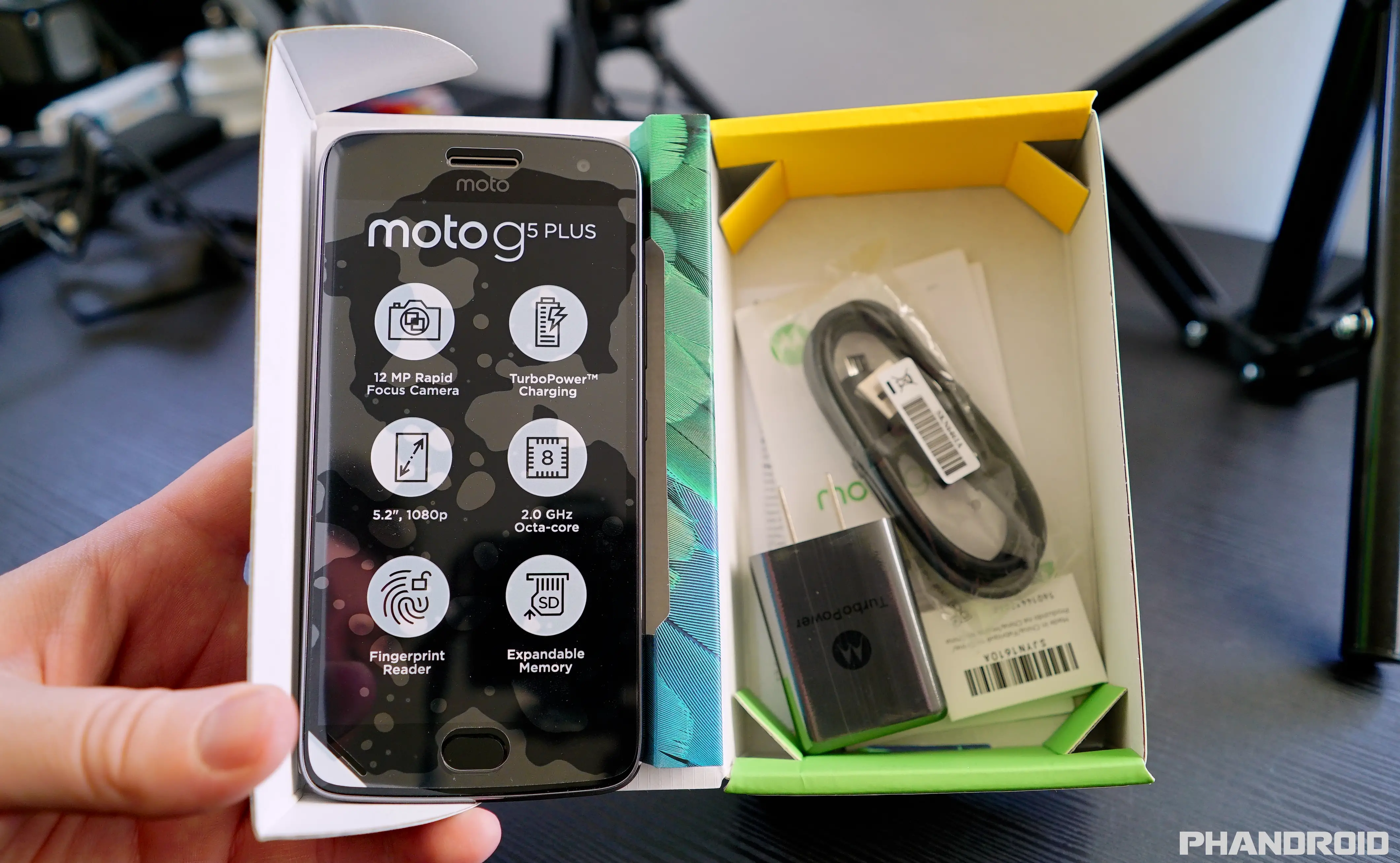 moto g54 5G Unboxing and First Impressions