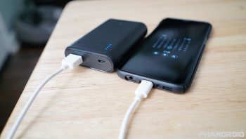Portable Charging Samsung Galaxy S8 DSC03086