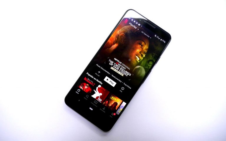 How to change the appearance of subtitles on Netflix - Phandroid