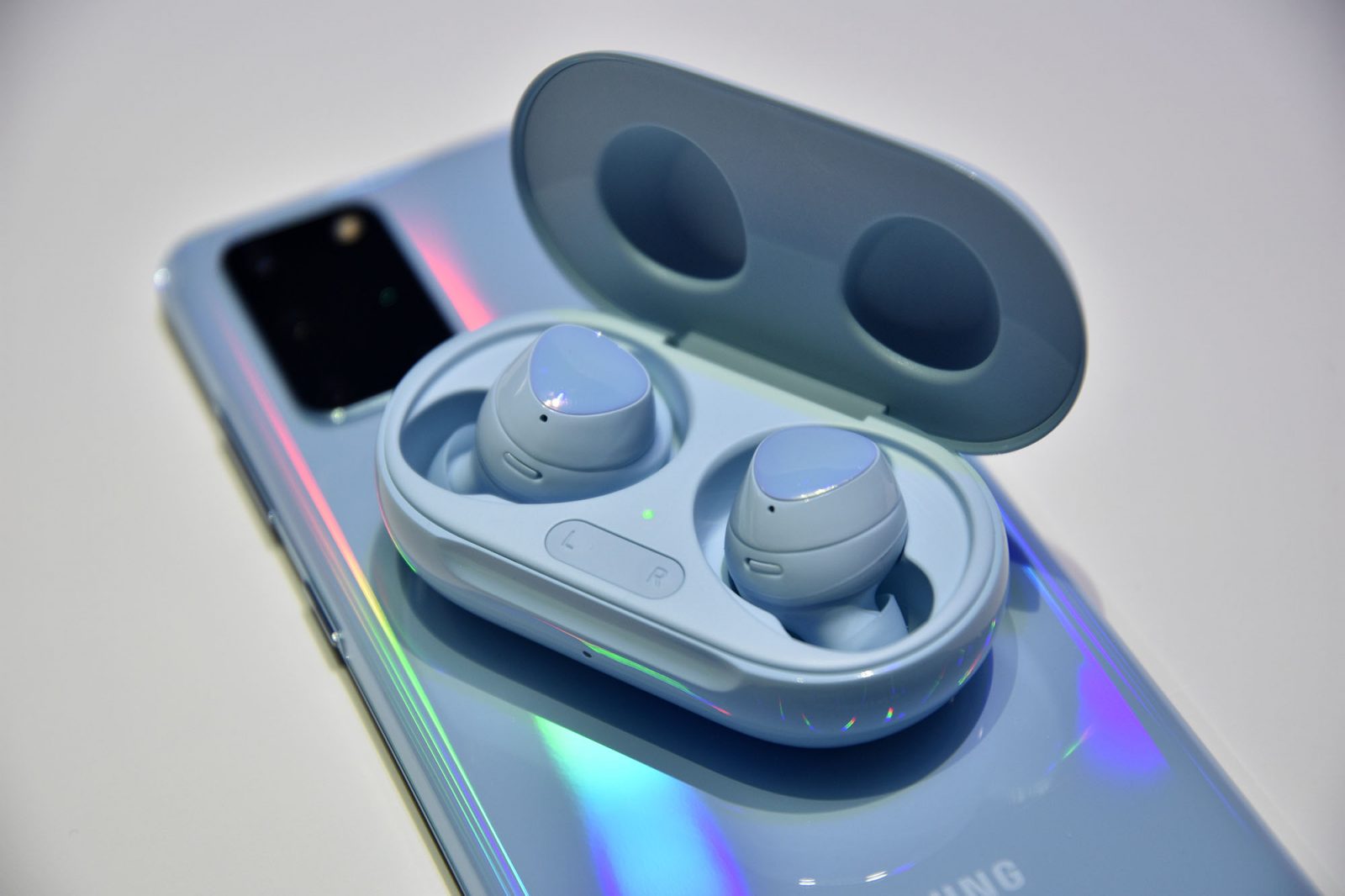 How to reset the Samsung Galaxy Buds Phandroid