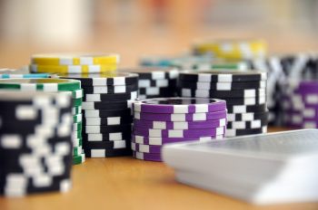 blue-green-and-purple-poker-chips-39856 (1)