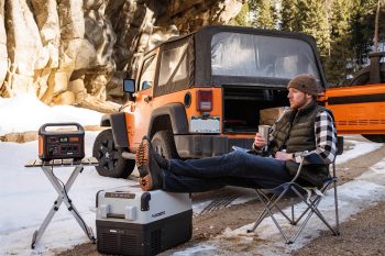 Jackery Explorer 1000 Camping