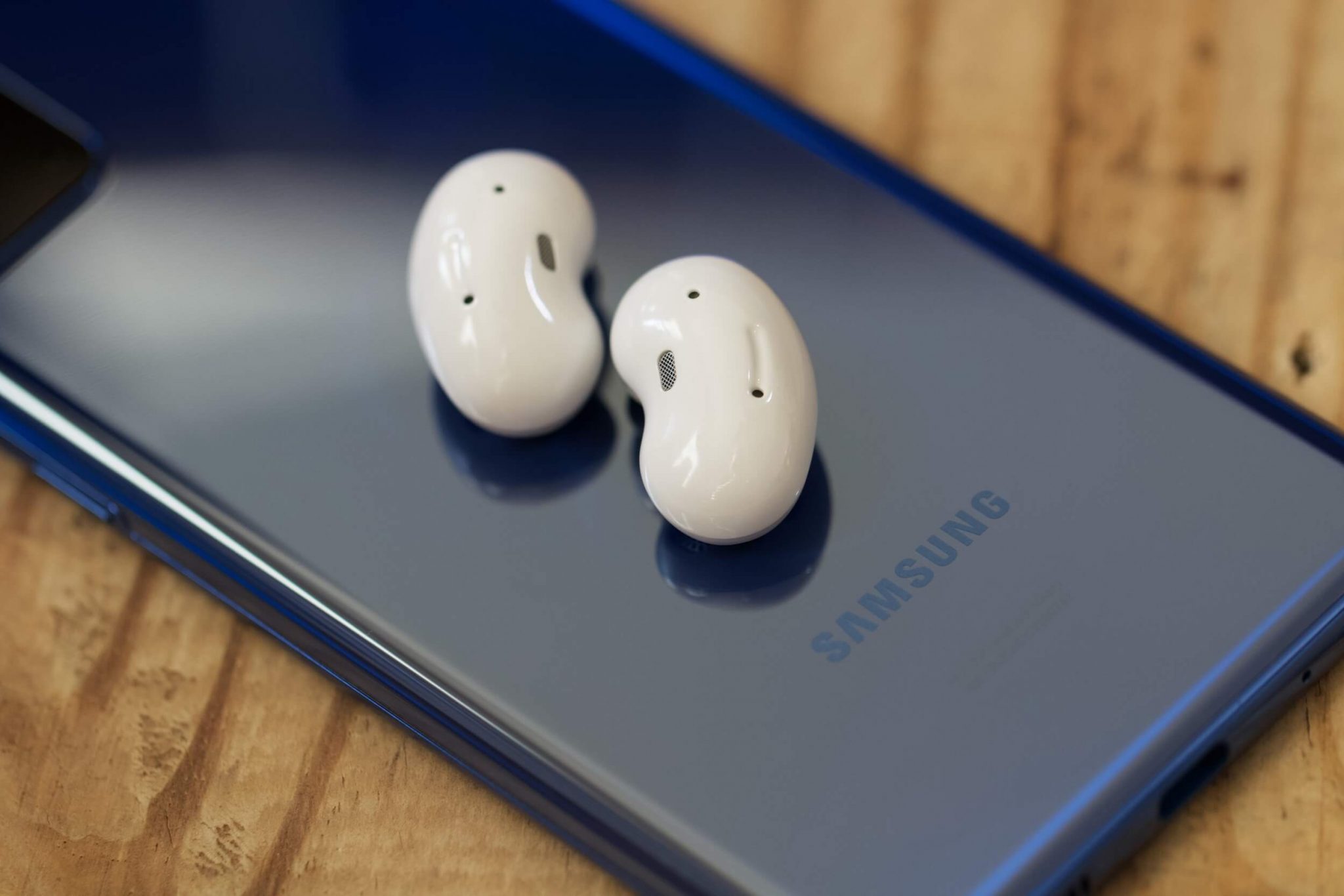 Samsung Galaxy Buds Live Review So close to perfection Phandroid