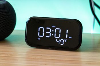 Lenovo Smart Clock Essential Review 2