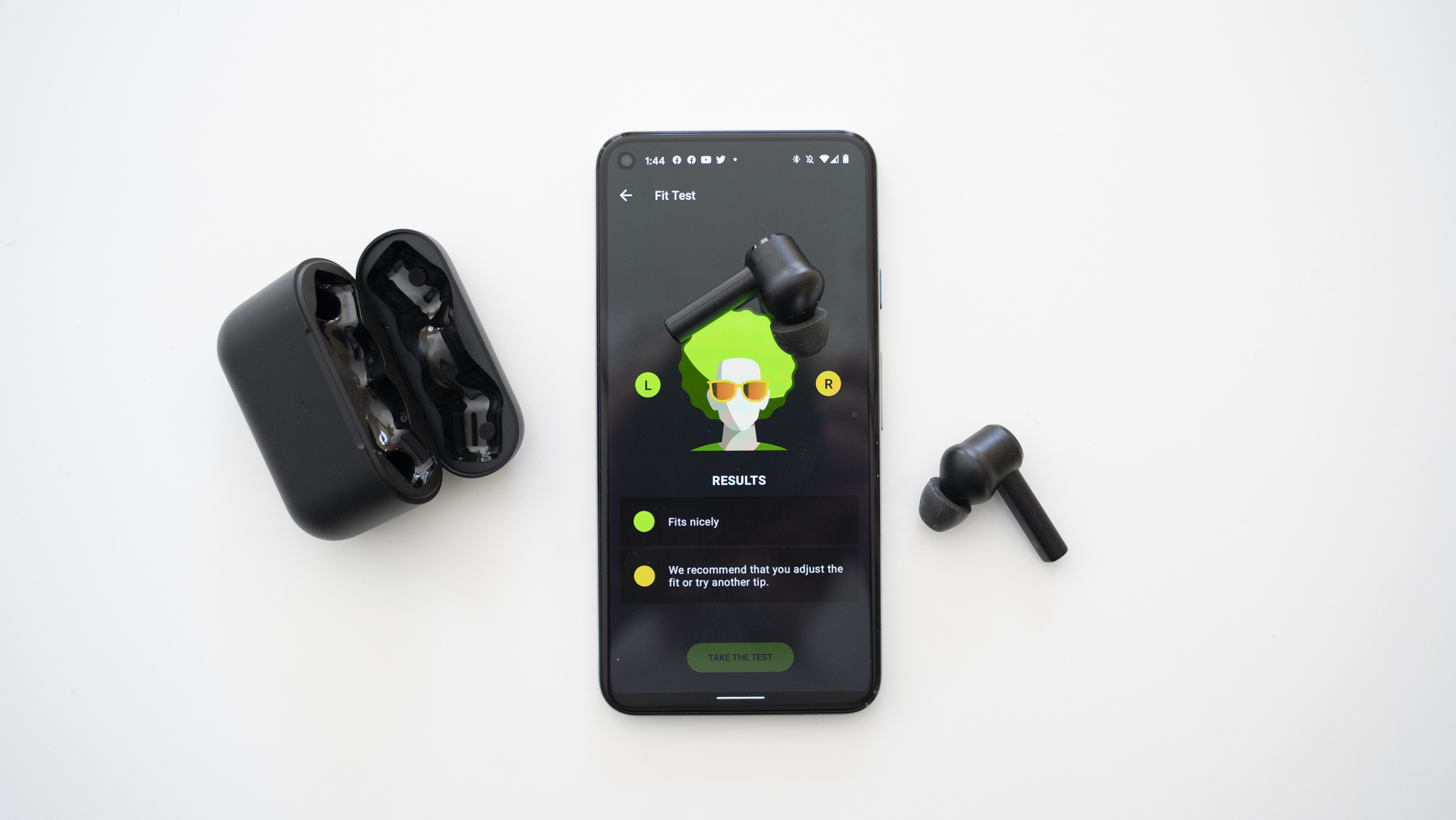 Razer Hammerhead True Wireless Pro Earbuds Review Playing With The Big Boys Phandroid