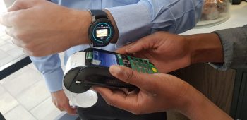 Samsung_Pay_watch