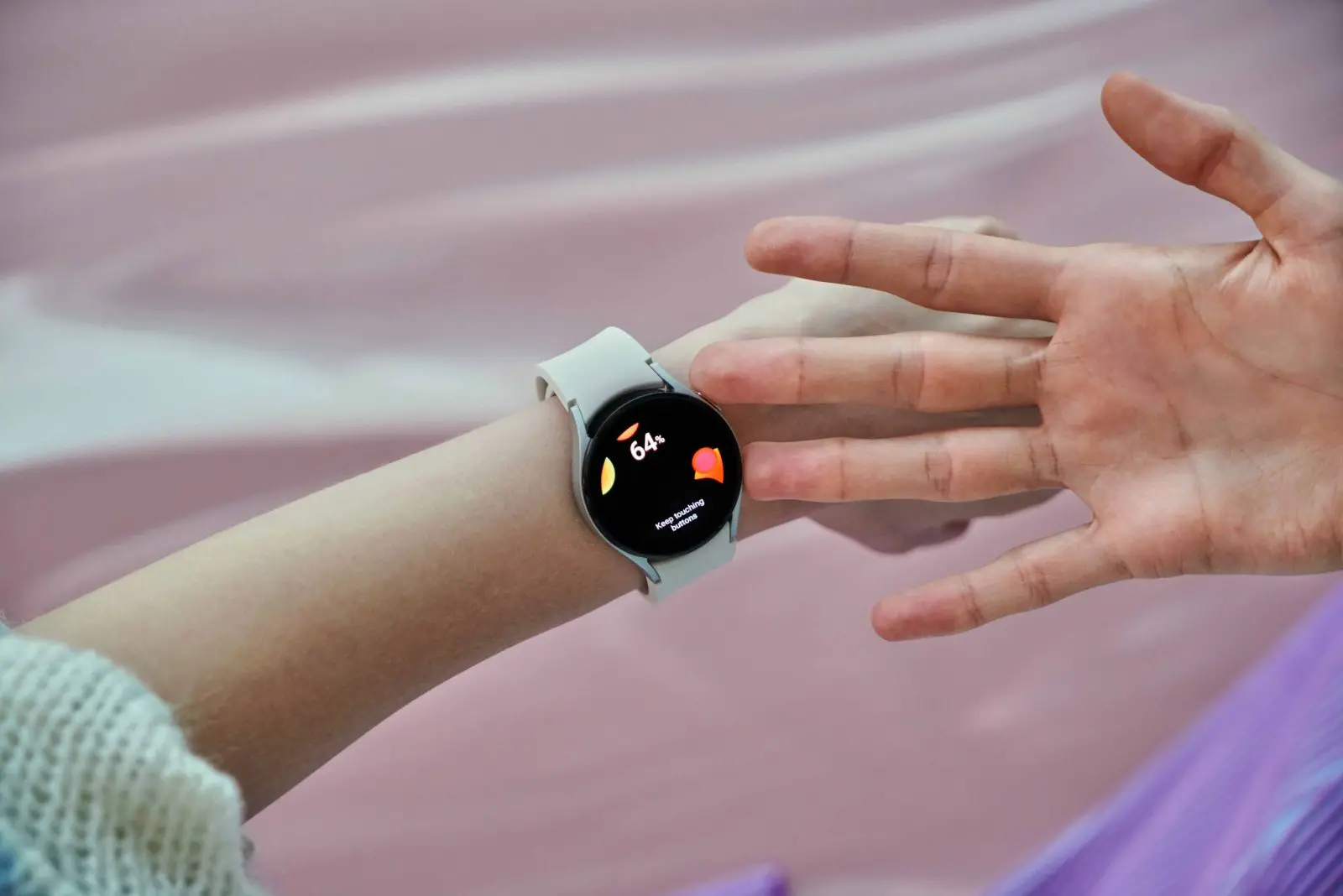 Samsung Galaxy Watch 4 now lets you update your health entries from