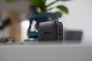 ugreen-60w-charger (2)