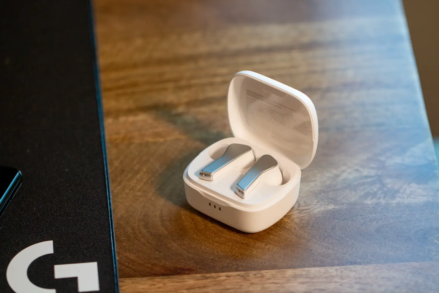 Lenovo Smart Wireless Earbuds Review: Solid, but nothing spectacular –  Phandroid