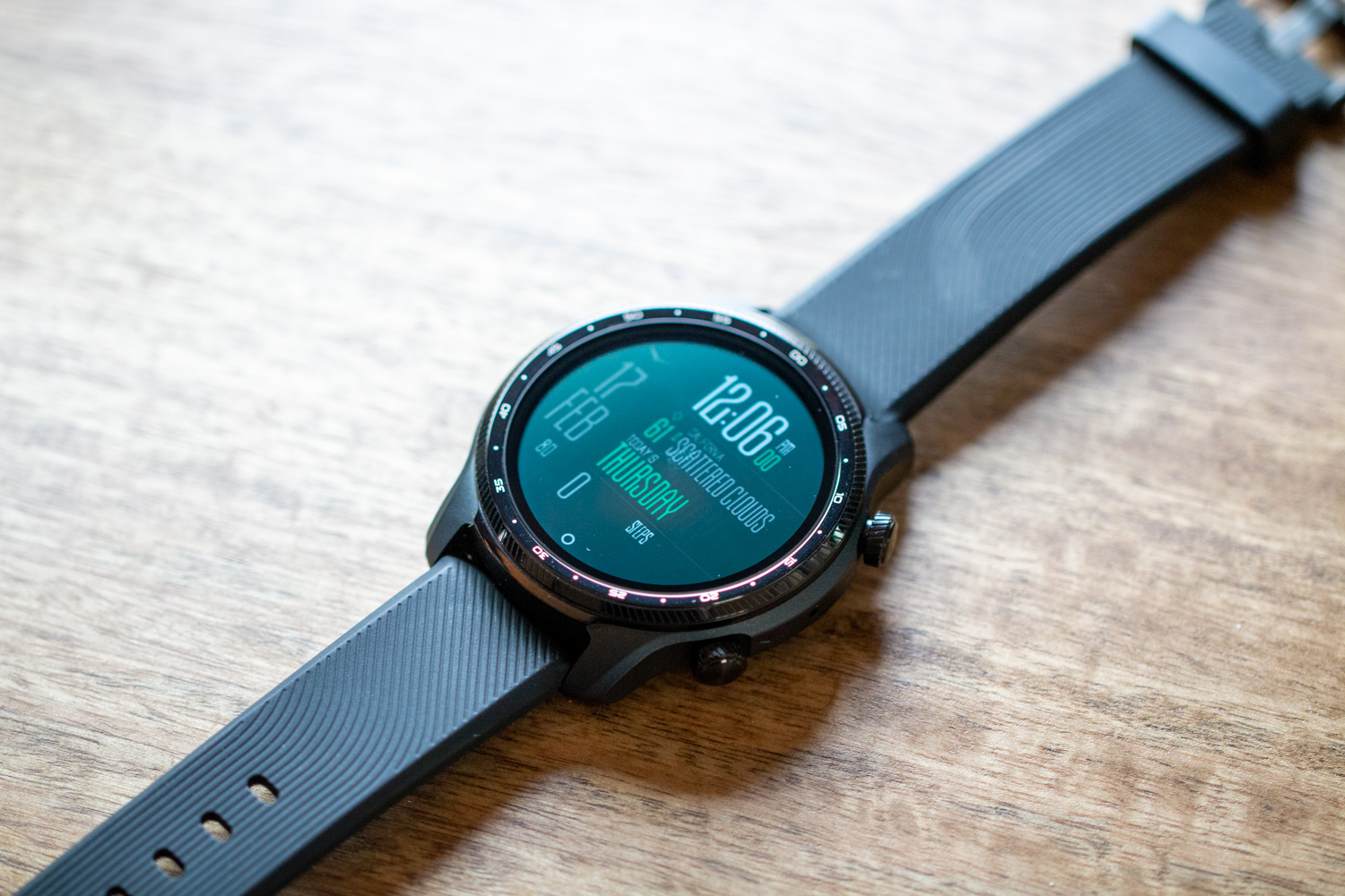 TicWatch Pro 3 Ultra Review: Incredible, but just missing Wear OS 3 -  Phandroid
