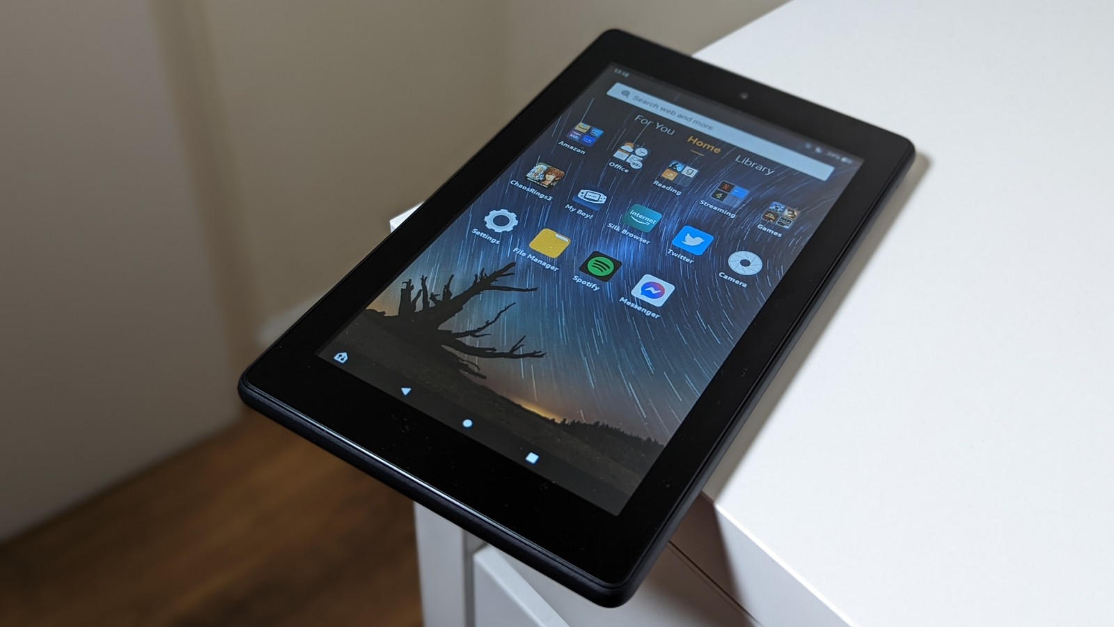 Fire 7 review: a budget tablet for the basics - The Verge