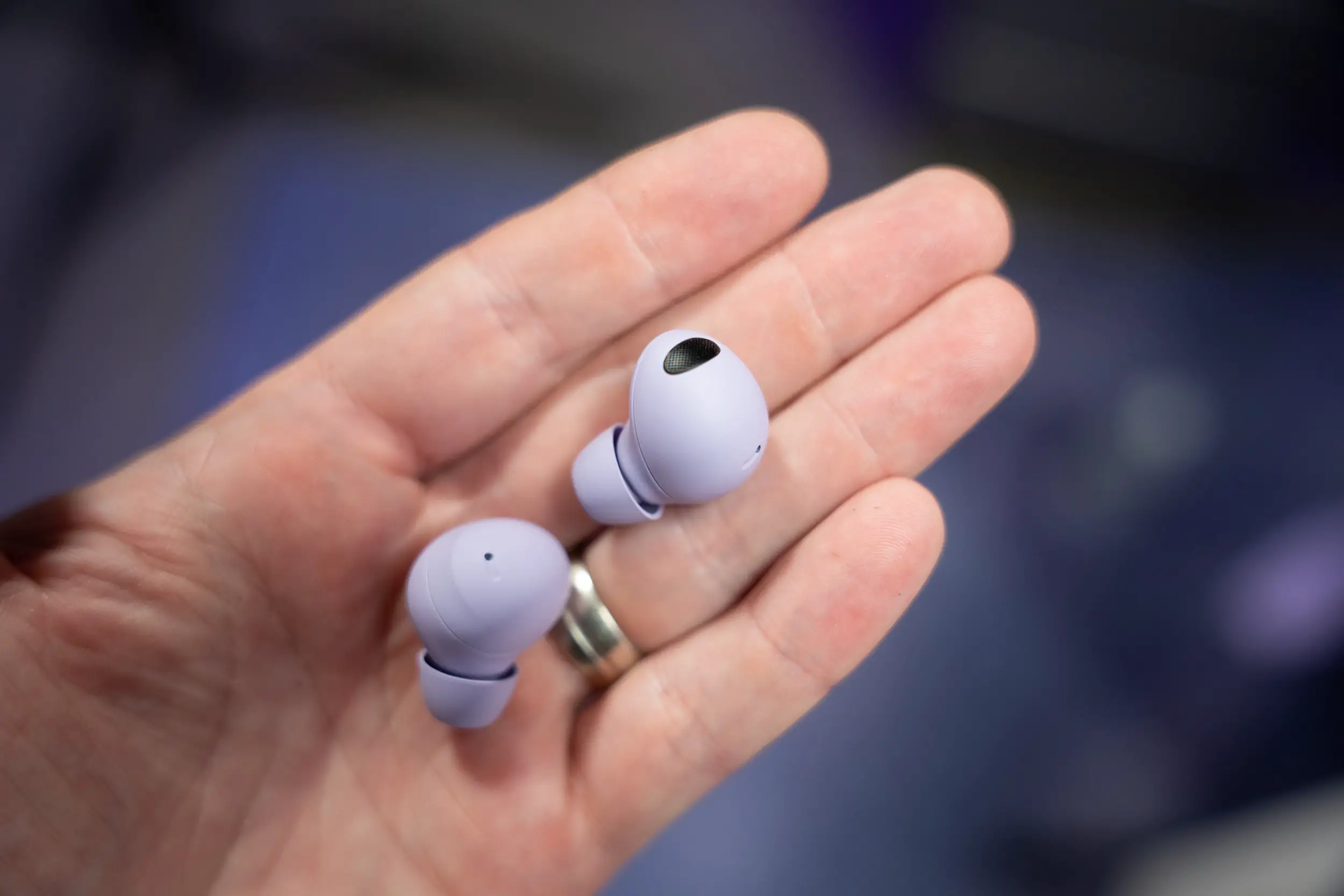 Samsung Galaxy Buds pro - Cell phones & accessories