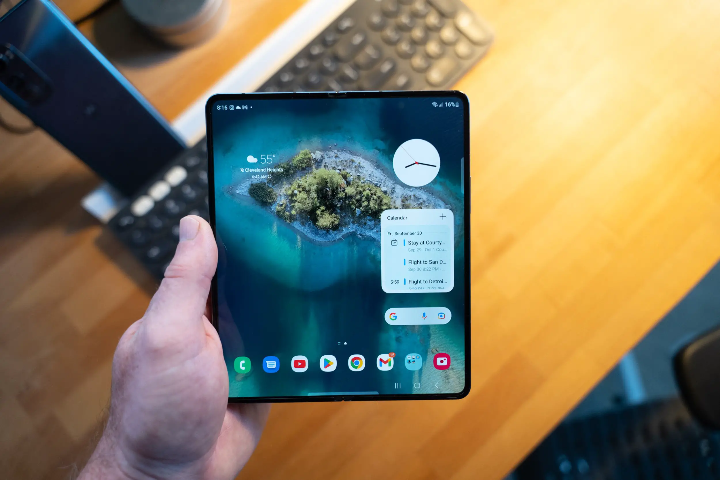 Samsung Galaxy Z Fold 4 review - the smartphone experience re