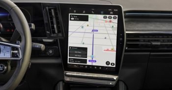 waze android automotive