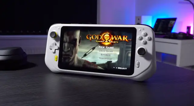 Gonna play some God of War: Ghost of Sparta on PSP : r/gaming