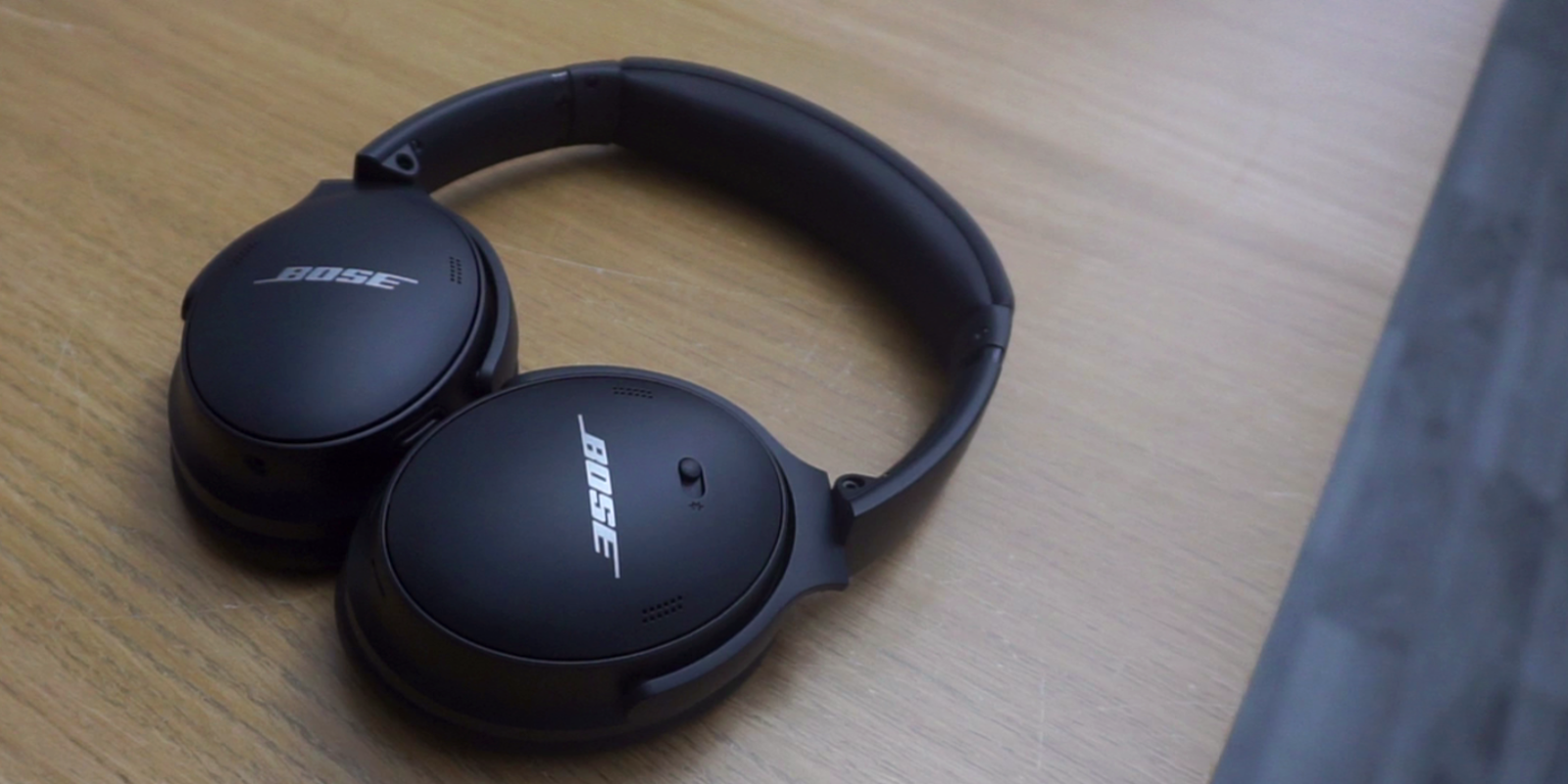 Hurry! Bose 700 noise cancelling headphones just dropped to $249