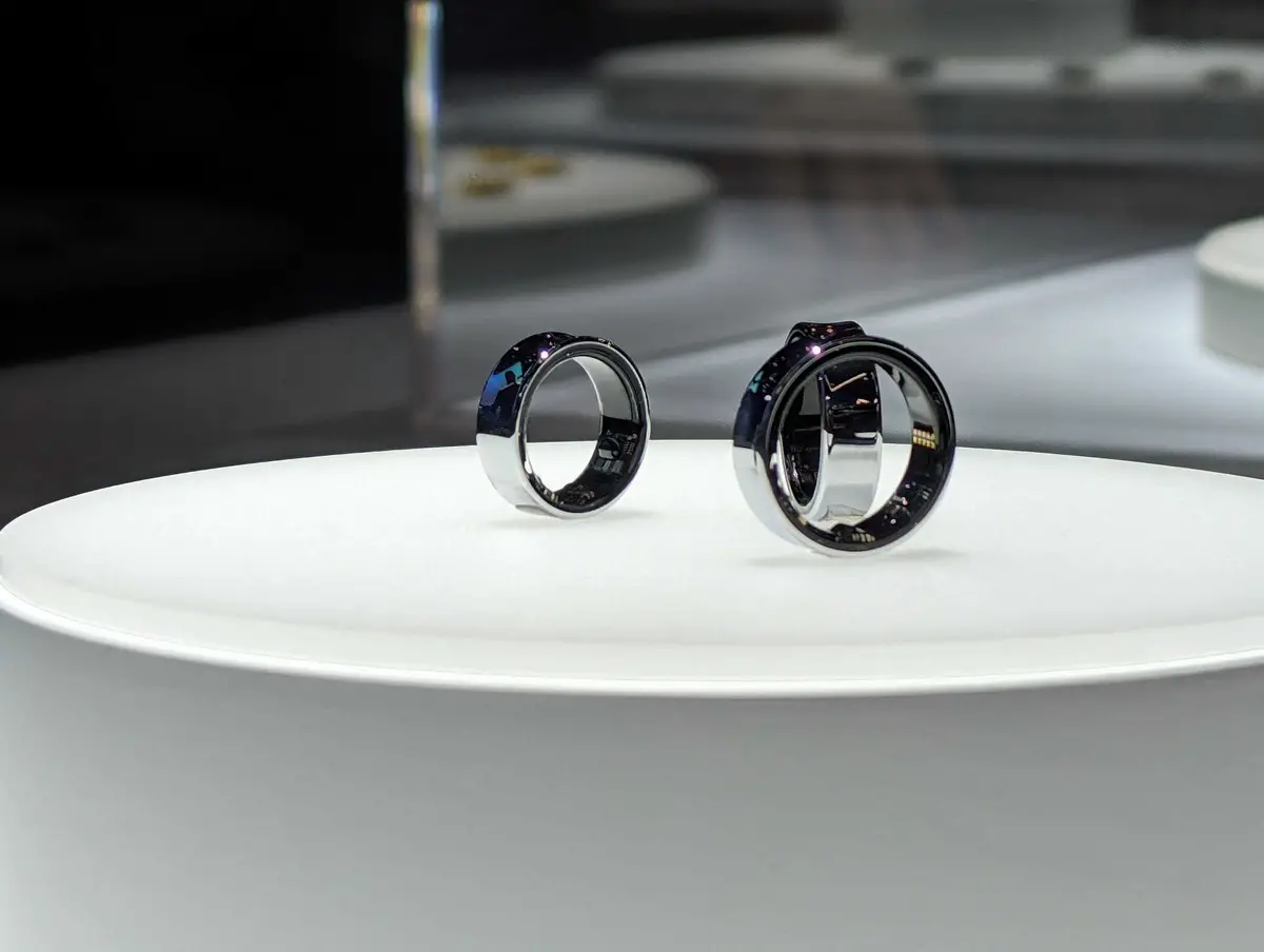 Samsung unveils health-tracking 'smart ring' | Inquirer Technology